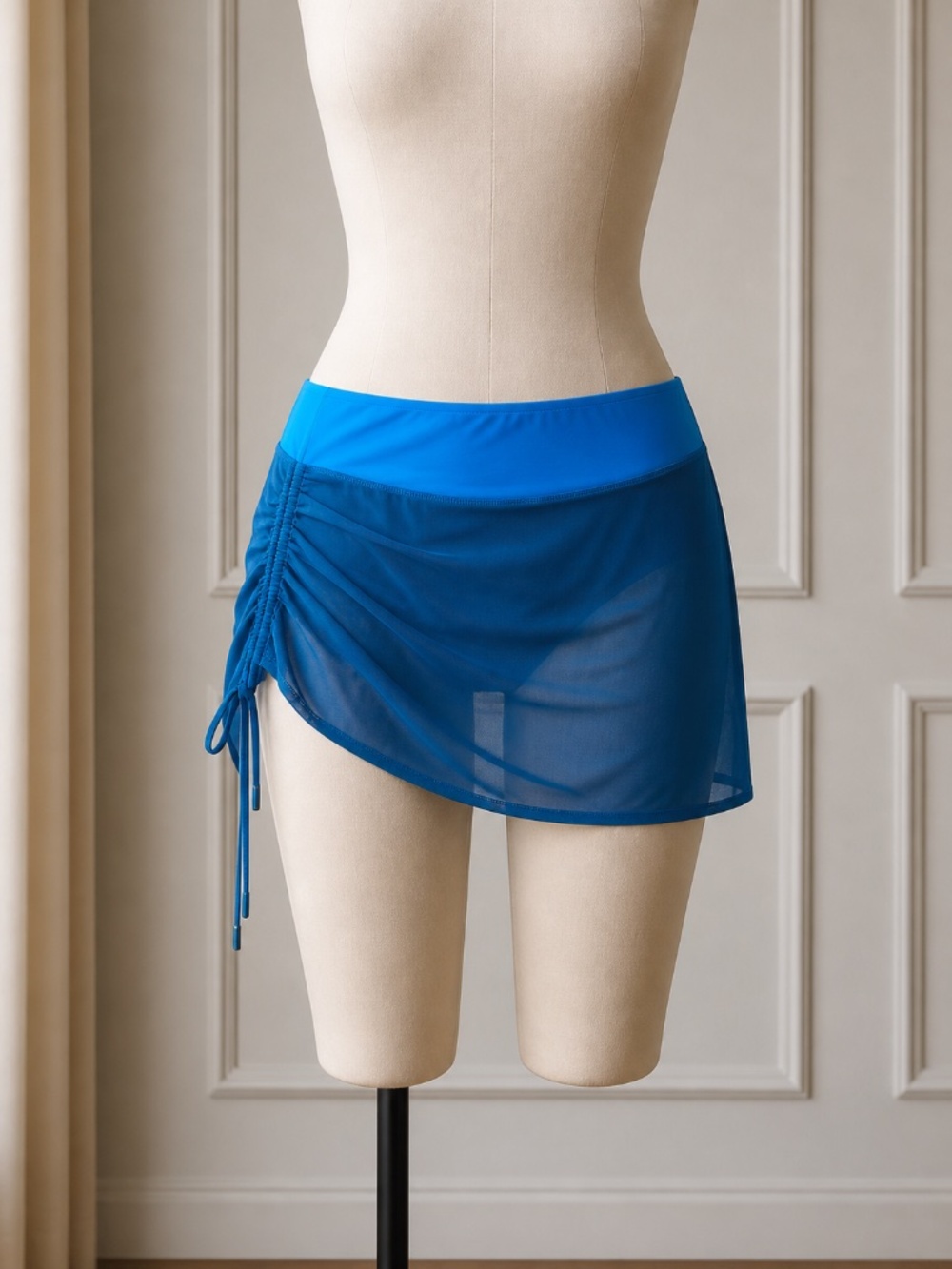 Lululemon Incognito Skirt - Size 6